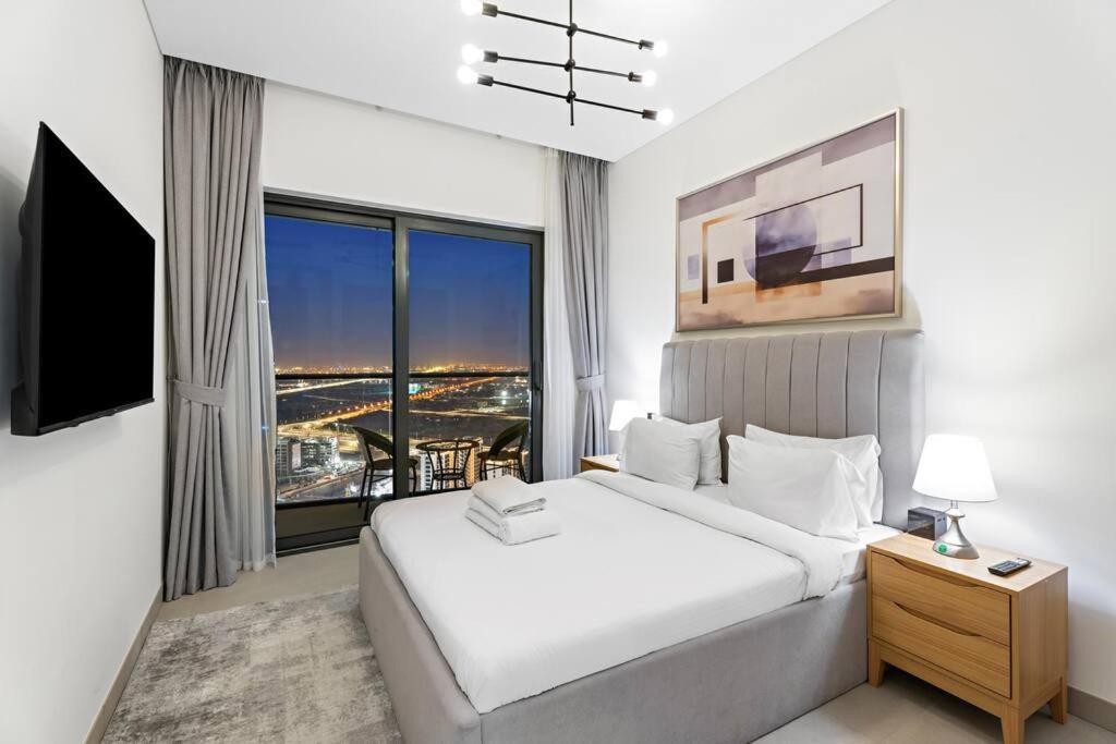 First Class 1br Rustic With Modern Comfort Dubai