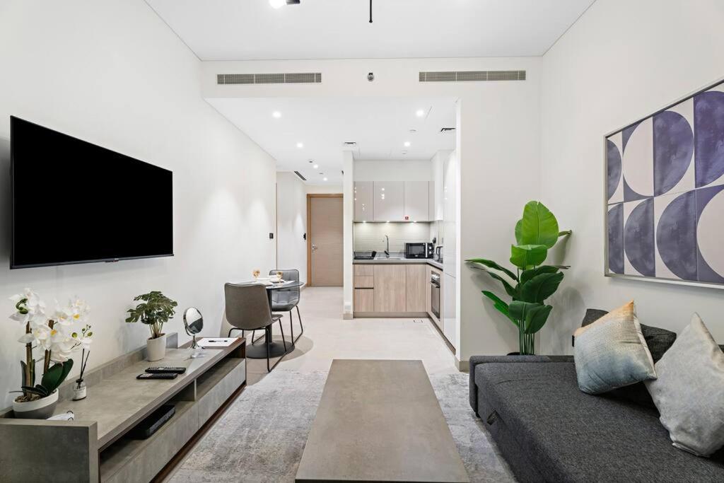 First Class 1br Rustic With Modern Comfort